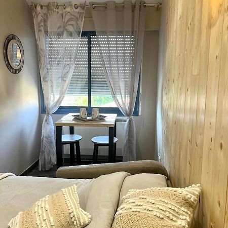 Appart Hotel Cozy Proche Centre, Parking Montbéliard Eksteriør billede